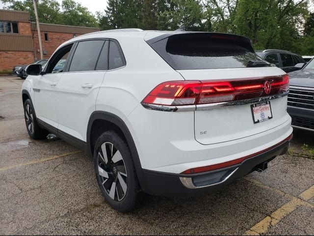 2024 Volkswagen Atlas Cross Sport 2.0T SE Technology