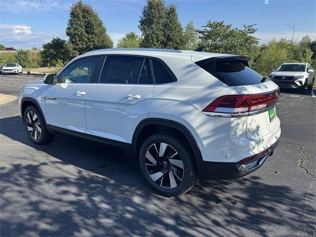 2024 Volkswagen Atlas Cross Sport 2.0T SE Technology