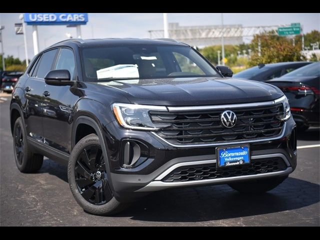 2024 Volkswagen Atlas Cross Sport 2.0T SE Technology