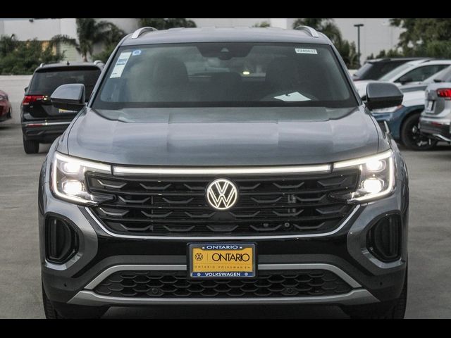 2024 Volkswagen Atlas Cross Sport 2.0T SE Technology