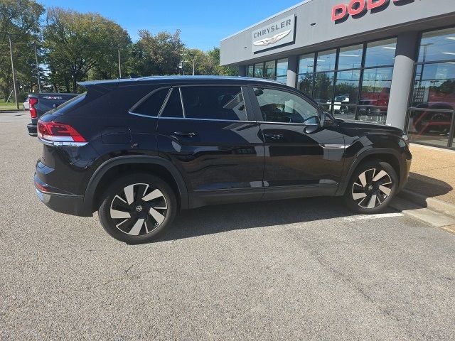 2024 Volkswagen Atlas Cross Sport 2.0T SE Technology