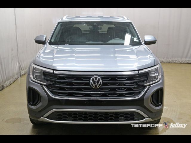 2024 Volkswagen Atlas Cross Sport 2.0T SE Technology