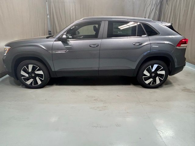 2024 Volkswagen Atlas Cross Sport 2.0T SE Technology