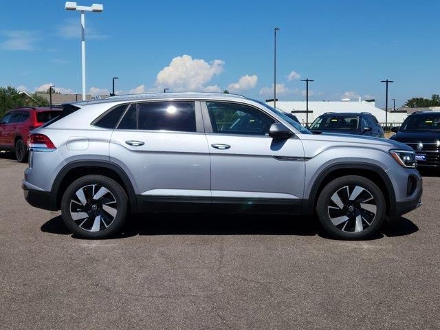 2024 Volkswagen Atlas Cross Sport 2.0T SE Technology