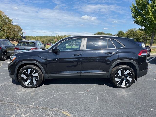 2024 Volkswagen Atlas Cross Sport 2.0T SE Technology