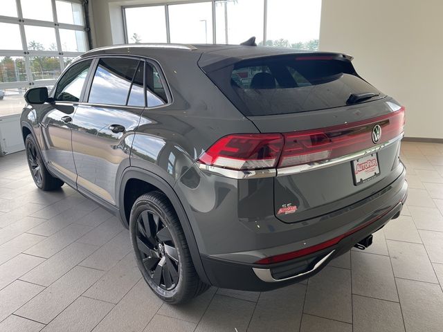 2024 Volkswagen Atlas Cross Sport 2.0T SE Technology