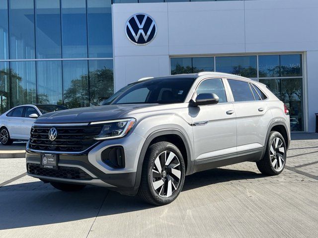 2024 Volkswagen Atlas Cross Sport 2.0T SE Technology