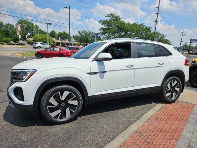 2024 Volkswagen Atlas Cross Sport 2.0T SE Technology