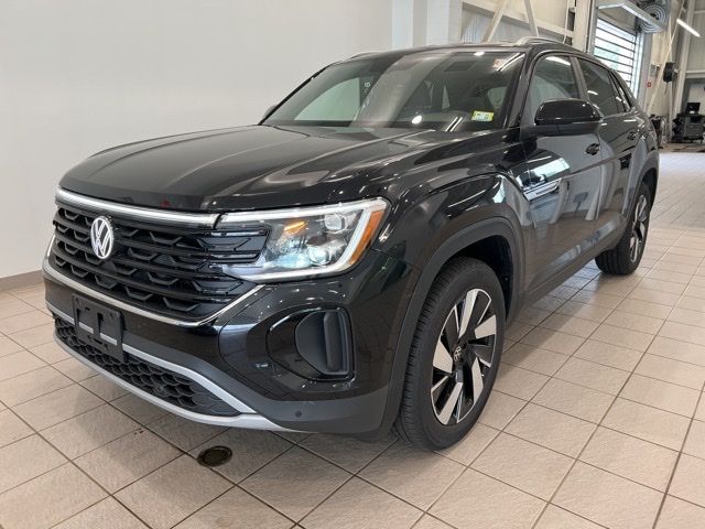 2024 Volkswagen Atlas Cross Sport 2.0T SE Technology