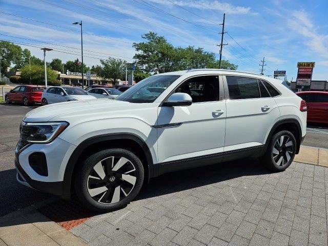 2024 Volkswagen Atlas Cross Sport 2.0T SE Technology