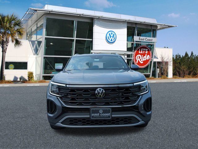 2024 Volkswagen Atlas Cross Sport 2.0T SE Technology