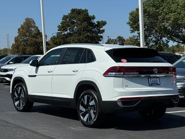 2024 Volkswagen Atlas Cross Sport 2.0T SE Technology