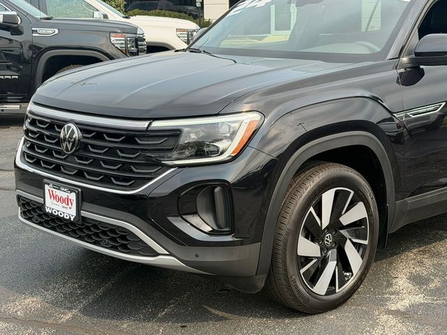 2024 Volkswagen Atlas Cross Sport 2.0T SE Technology