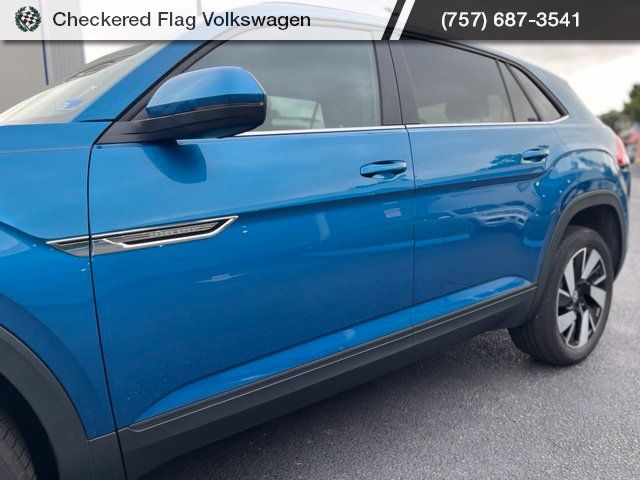 2024 Volkswagen Atlas Cross Sport 2.0T SE Technology