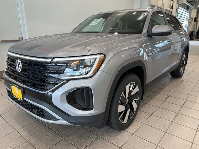 2024 Volkswagen Atlas Cross Sport 2.0T SE Technology