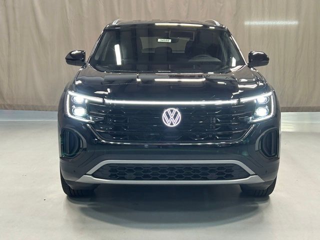 2024 Volkswagen Atlas Cross Sport 2.0T SE Technology