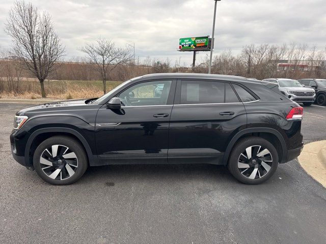 2024 Volkswagen Atlas Cross Sport 2.0T SE Technology