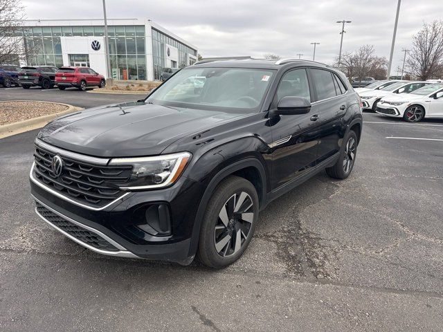 2024 Volkswagen Atlas Cross Sport 2.0T SE Technology