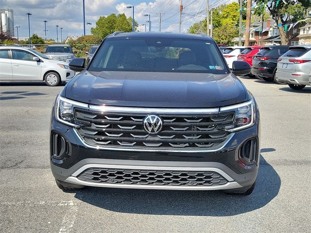 2024 Volkswagen Atlas Cross Sport 2.0T SE Technology