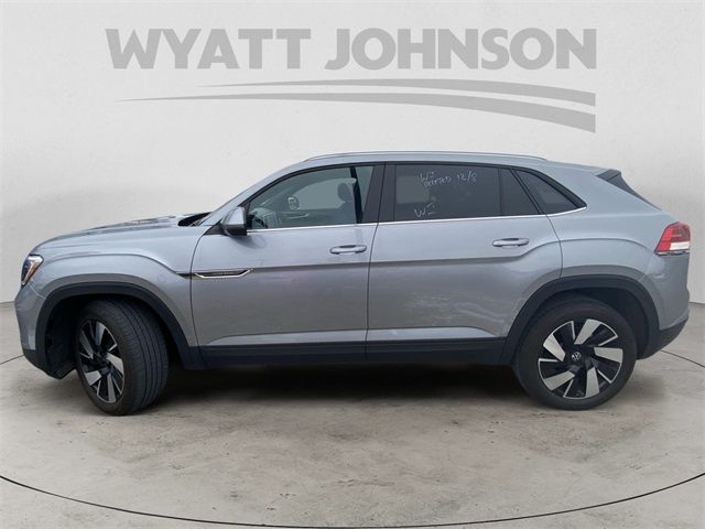 2024 Volkswagen Atlas Cross Sport 2.0T SE Technology