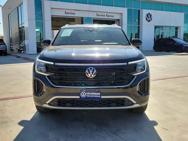 2024 Volkswagen Atlas Cross Sport 2.0T SE Technology