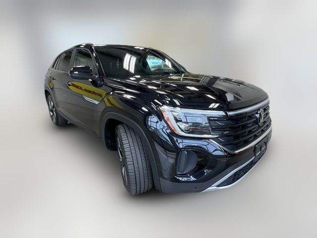 2024 Volkswagen Atlas Cross Sport 2.0T SE Technology