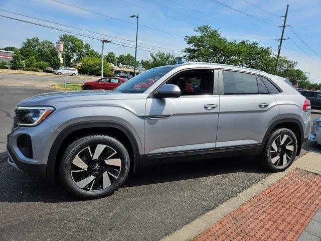 2024 Volkswagen Atlas Cross Sport 2.0T SE Technology