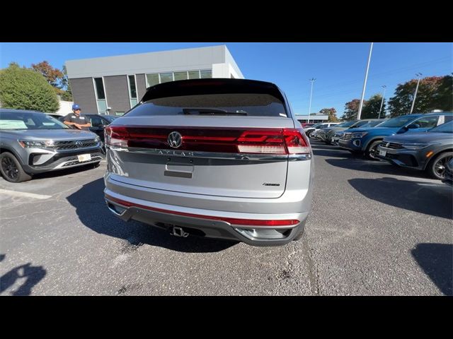 2024 Volkswagen Atlas Cross Sport 2.0T SE Technology