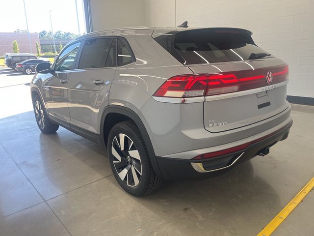 2024 Volkswagen Atlas Cross Sport 2.0T SE Technology