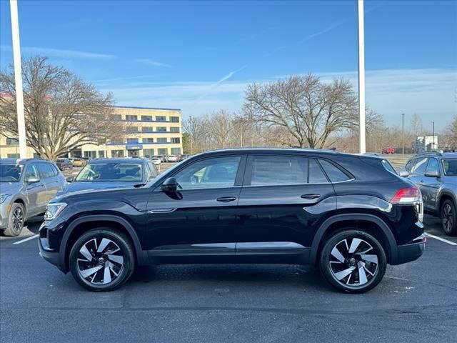 2024 Volkswagen Atlas Cross Sport 2.0T SE Technology