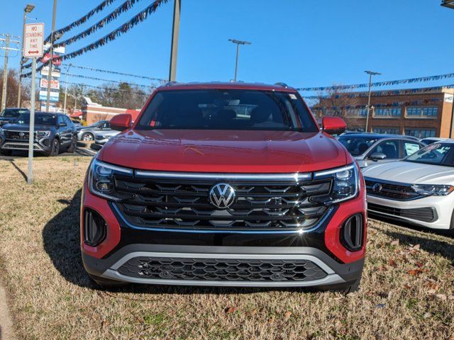 2024 Volkswagen Atlas Cross Sport 2.0T SE Technology