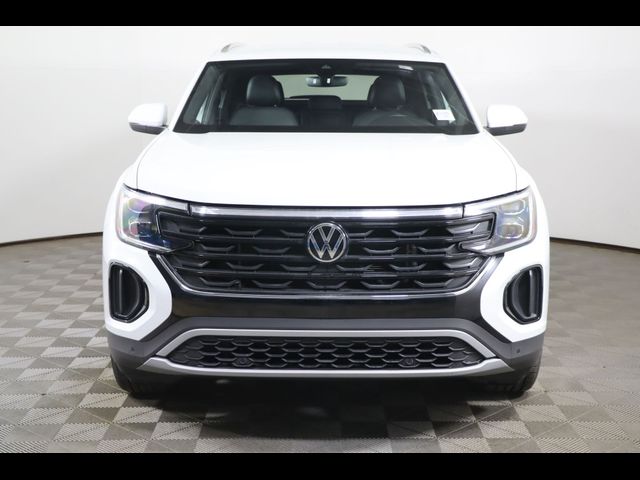 2024 Volkswagen Atlas Cross Sport 2.0T SE Technology