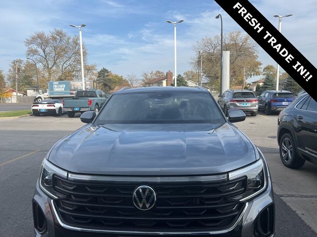 2024 Volkswagen Atlas Cross Sport 2.0T SE Technology