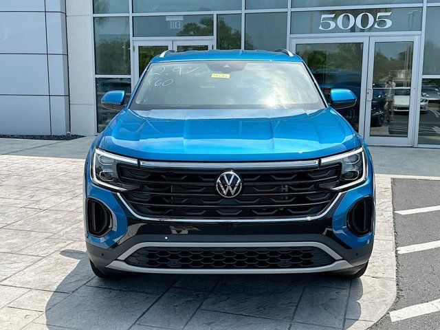 2024 Volkswagen Atlas Cross Sport 2.0T SE Technology