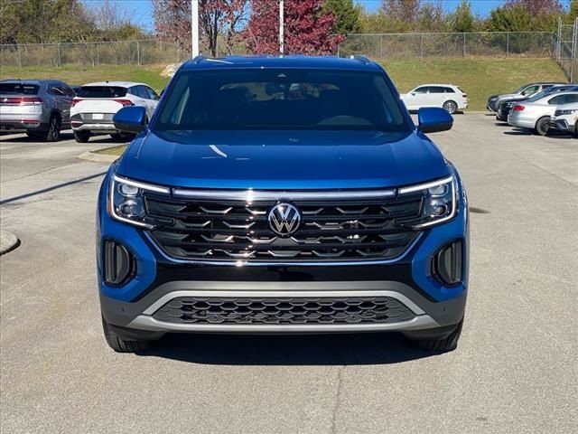 2024 Volkswagen Atlas Cross Sport 2.0T SE Technology