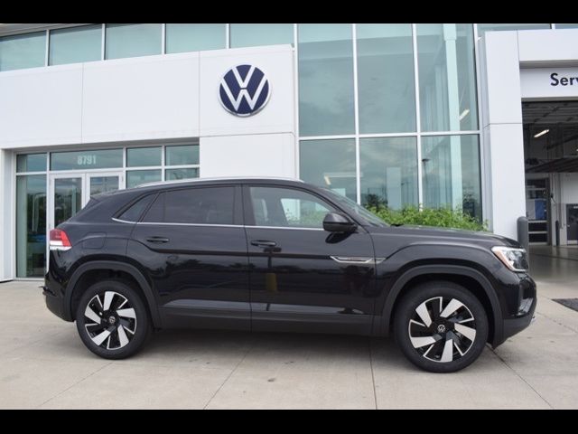 2024 Volkswagen Atlas Cross Sport 2.0T SE Technology