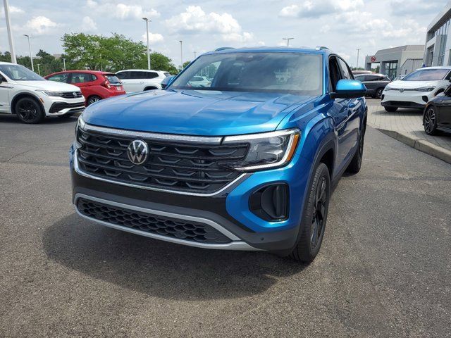 2024 Volkswagen Atlas Cross Sport 2.0T SE Technology