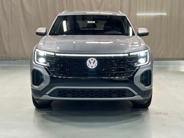 2024 Volkswagen Atlas Cross Sport 2.0T SE Technology