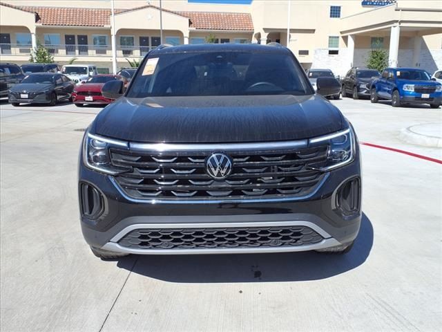 2024 Volkswagen Atlas Cross Sport 2.0T SE Technology