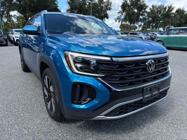 2024 Volkswagen Atlas Cross Sport 2.0T SE Technology