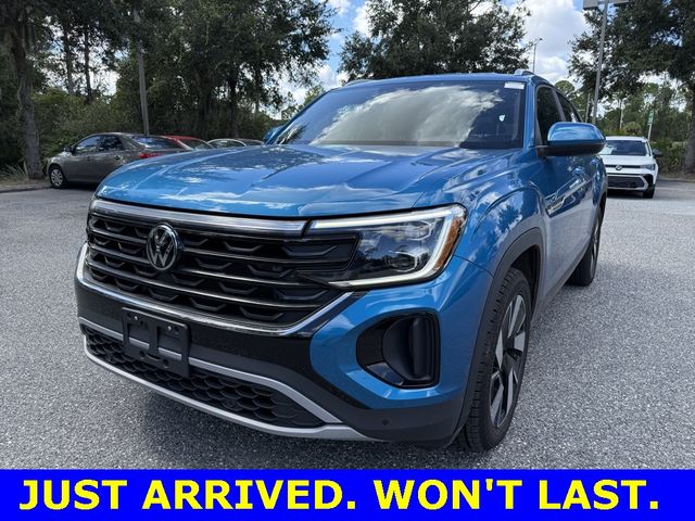 2024 Volkswagen Atlas Cross Sport 2.0T SE Technology