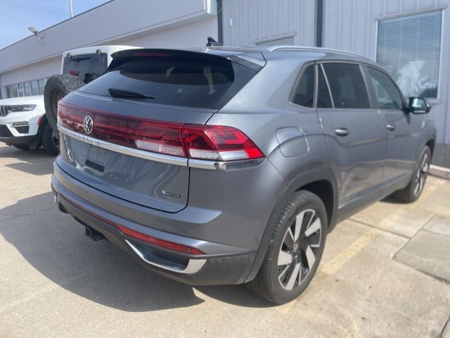 2024 Volkswagen Atlas Cross Sport 2.0T SE Technology