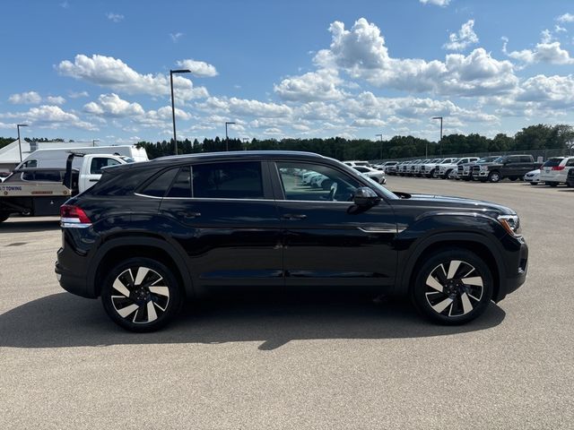 2024 Volkswagen Atlas Cross Sport 2.0T SE Technology