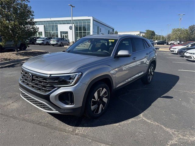 2024 Volkswagen Atlas Cross Sport 2.0T SE Technology