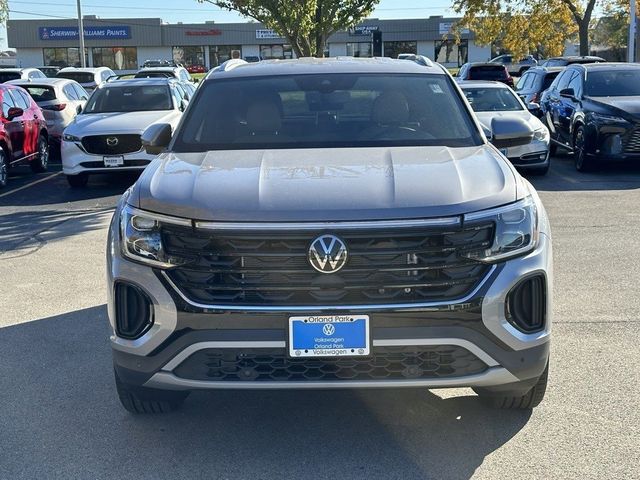 2024 Volkswagen Atlas Cross Sport 2.0T SE Technology