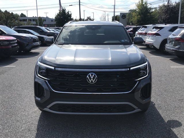 2024 Volkswagen Atlas Cross Sport 2.0T SE Technology