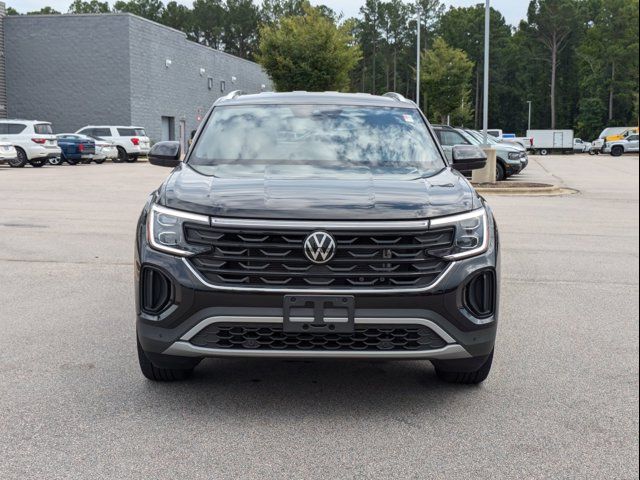 2024 Volkswagen Atlas Cross Sport 2.0T SE Technology