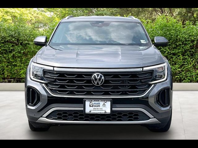 2024 Volkswagen Atlas Cross Sport 2.0T SE Technology
