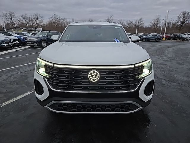 2024 Volkswagen Atlas Cross Sport 2.0T SE Technology