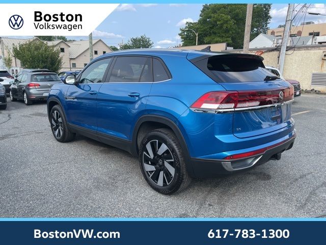 2024 Volkswagen Atlas Cross Sport 2.0T SE Technology